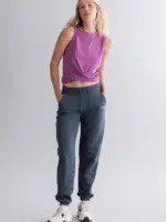 kurzes top in auffälligem lila