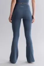 leggings mit hohem bund und ausgestelltem bein,türkis