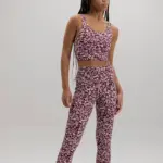 leggings mit blumenbordüre