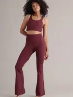 leggings mit hohem bund und ausgestelltem bein, plum